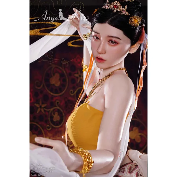 Erin – 5’5″ | 164cm Sex Doll