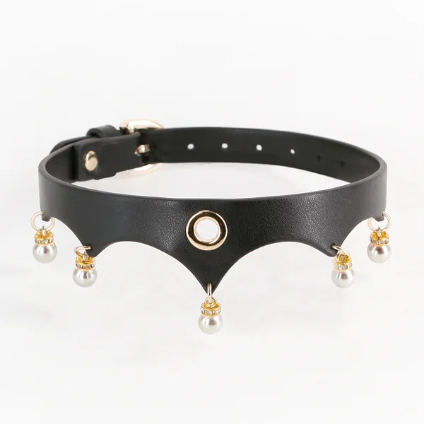 Fetish & Fashion Jezebel Faux Leather Pearl Crown Collar