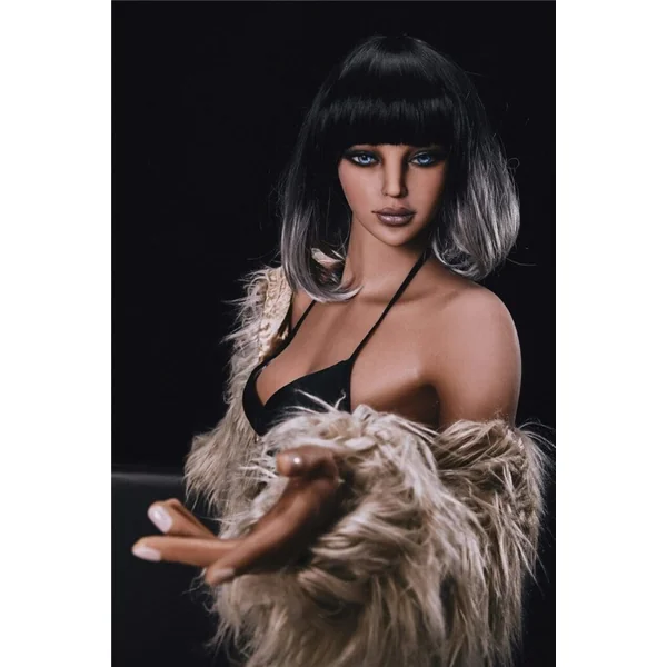 Naomi – 5’6″ | 168cm Life Size Sex Doll