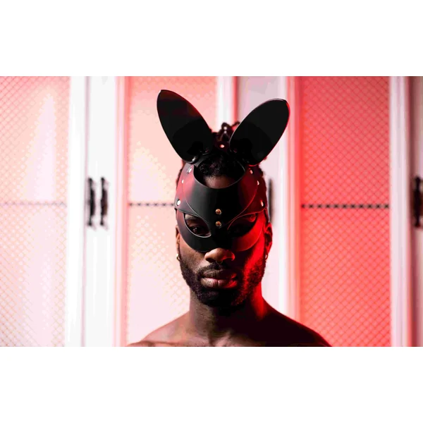 PU LEATHER BUNNY MASK BLACK OS