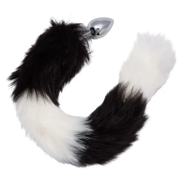 Running Wild™ Black & White Tail Plug